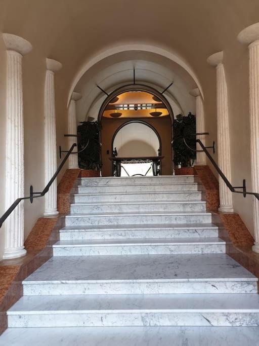 New Luxurious Apartment - Jean Medecin Ницца Экстерьер фото